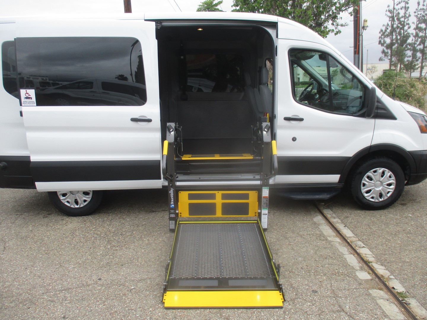 ADA Commercial Wheelchair Vans & Gurney Vans for Sale