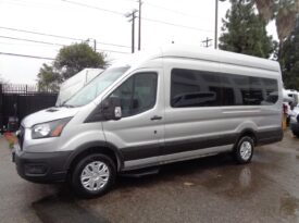 Ford Transit 150 2023